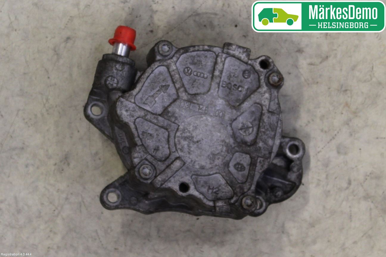 Volkswagen VW CADDY 11-15 Vacuumpumpe