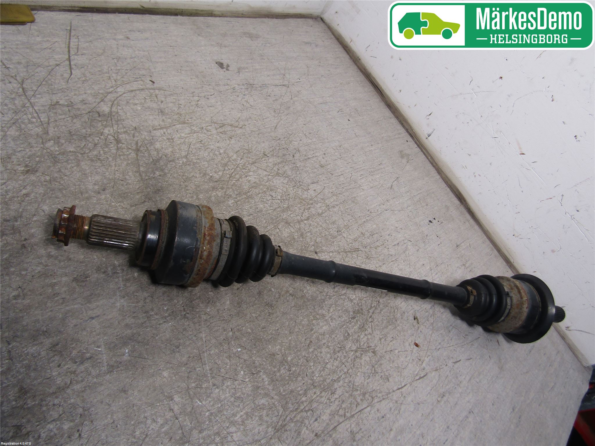 BMW 1 F20/F21 11-19 Drivaksel Bak Kompl Venstre