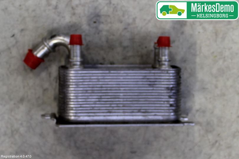 Volvo V60 14-18 Radiator Oljekjøler Automatgea