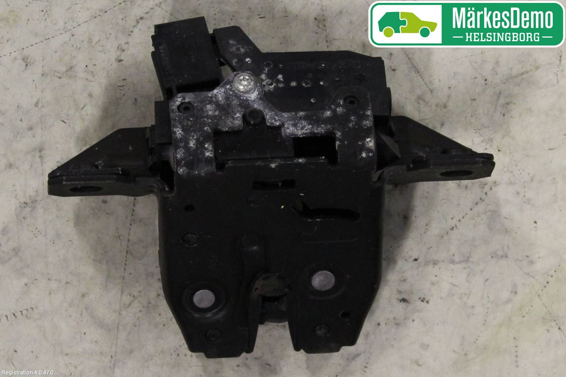 Opel ASTRA J 10-15 Bakluke-Lokk Låsekasse