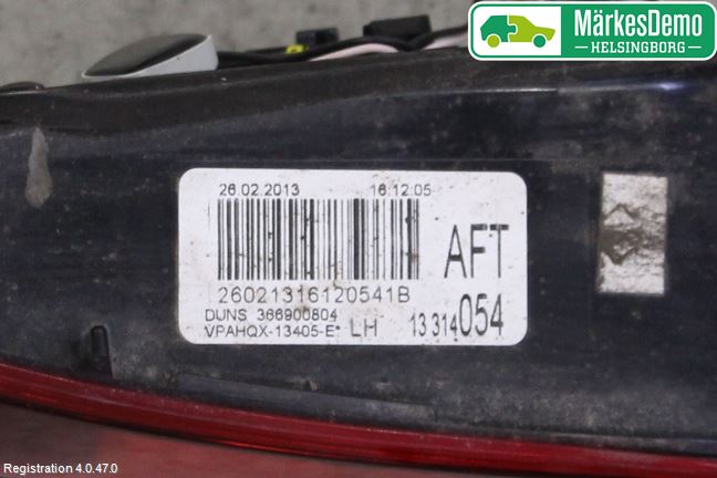 Opel ASTRA J 10-15 Baklykt Venstre  På Luke(Indre
