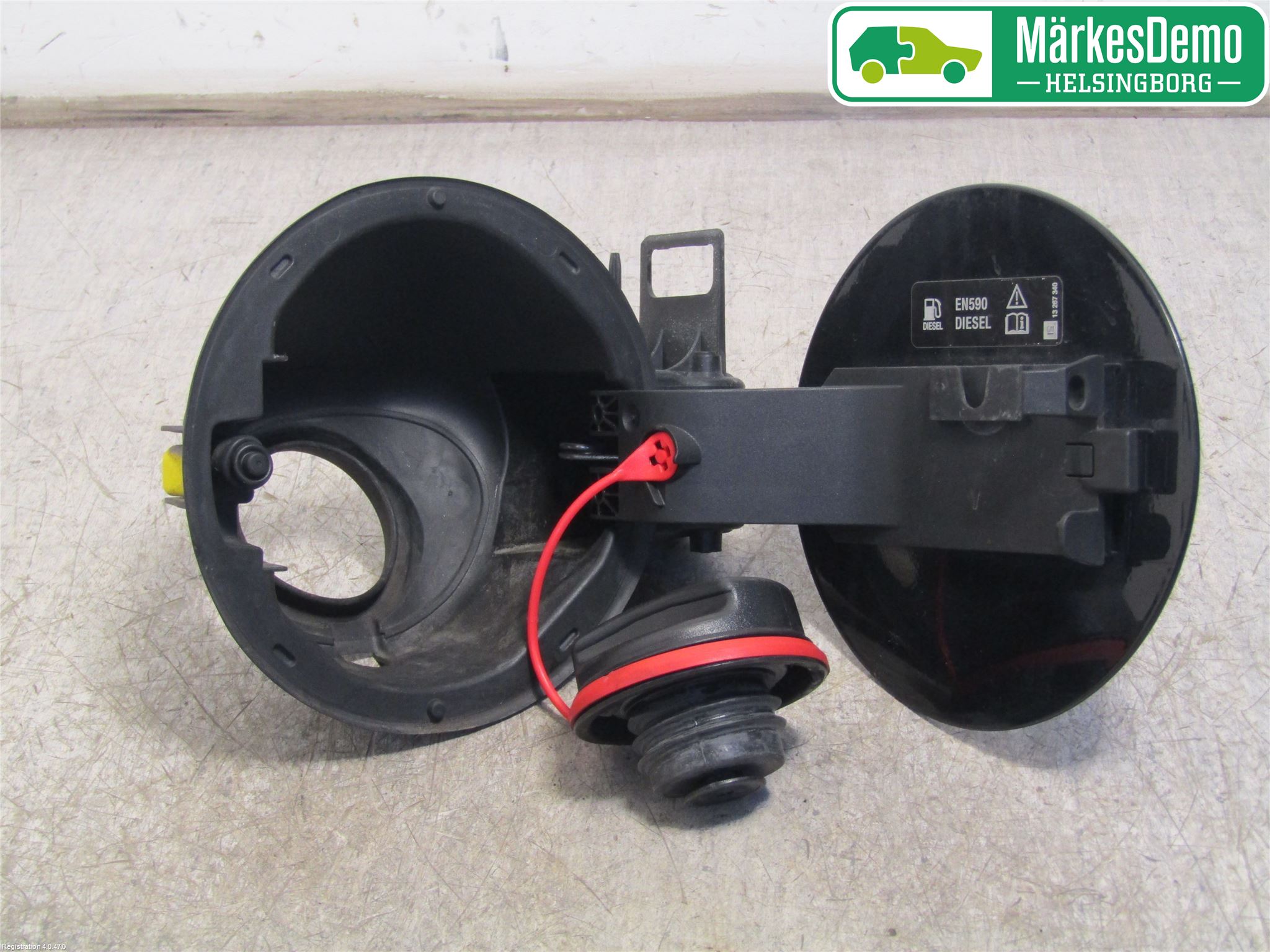 Opel INSIGNIA 09-16 Drivstoff Tankluke