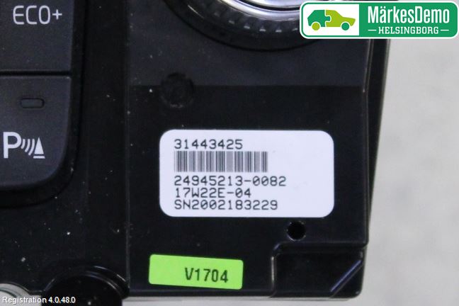 Volvo V60 CROSS COUNTRY 16-18 Varme Ac Betjening-Display