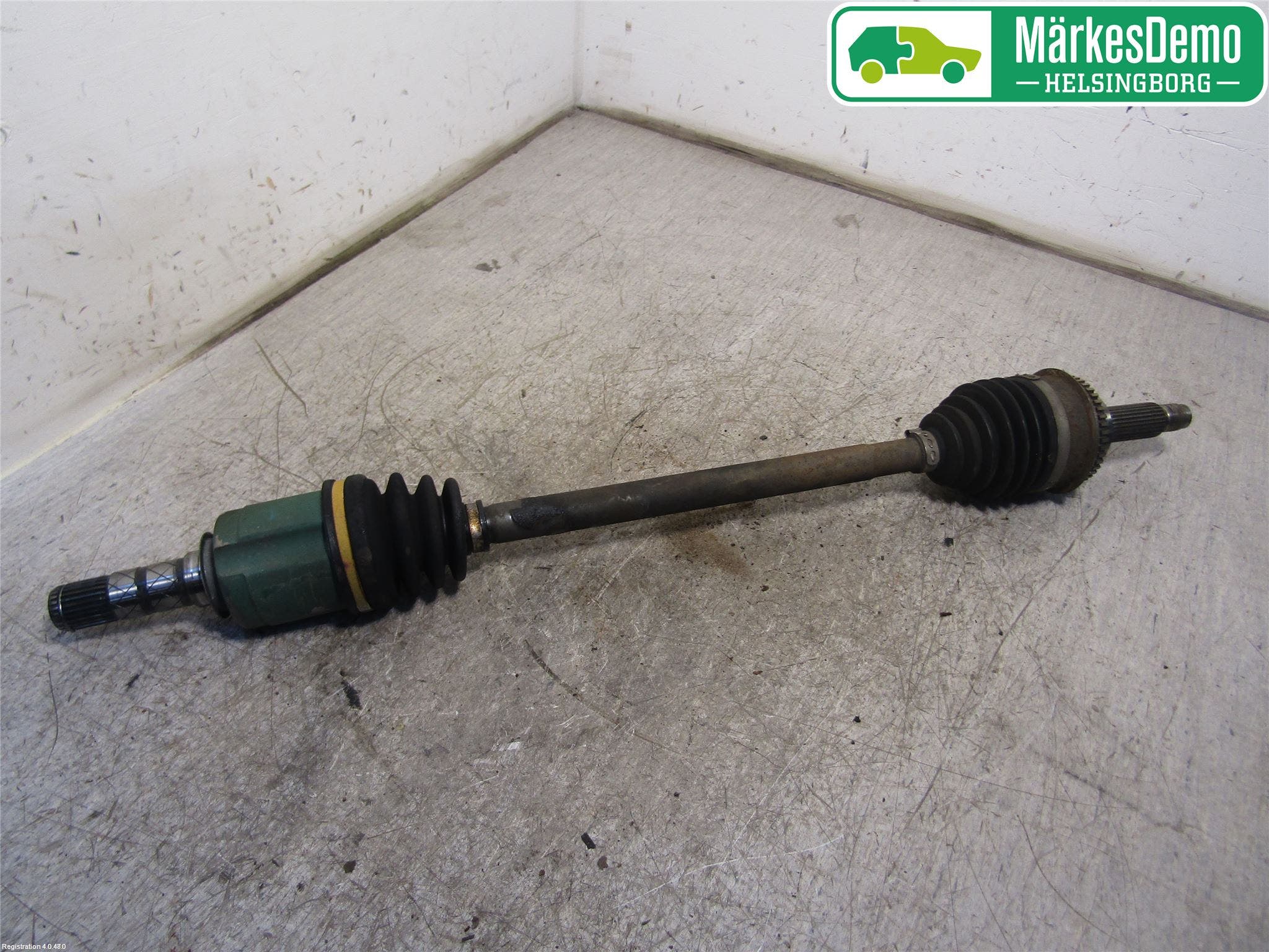 Subaru IMPREZA II 06-07 Drivaksel Foran Kompl Venstre