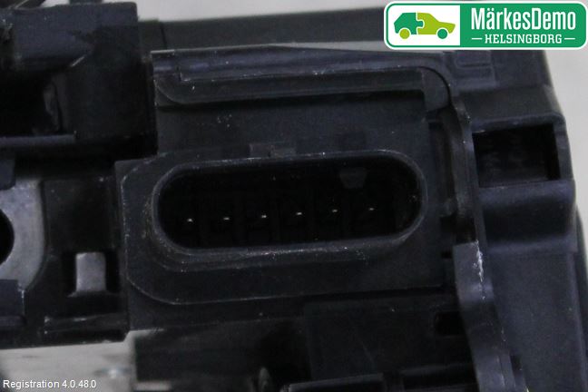 BMW 5 G30/G31/F90 17-23 Sentrallåsmotor Venstre