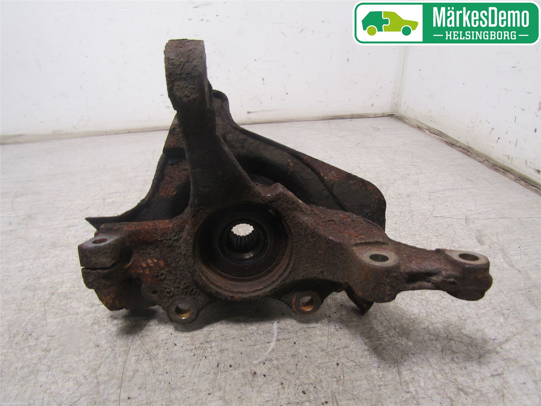 Opel CORSA D 07-14 Spindel Hf