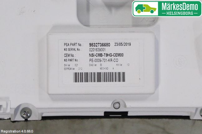 Peugeot 308 14-21 Instr Kombinert