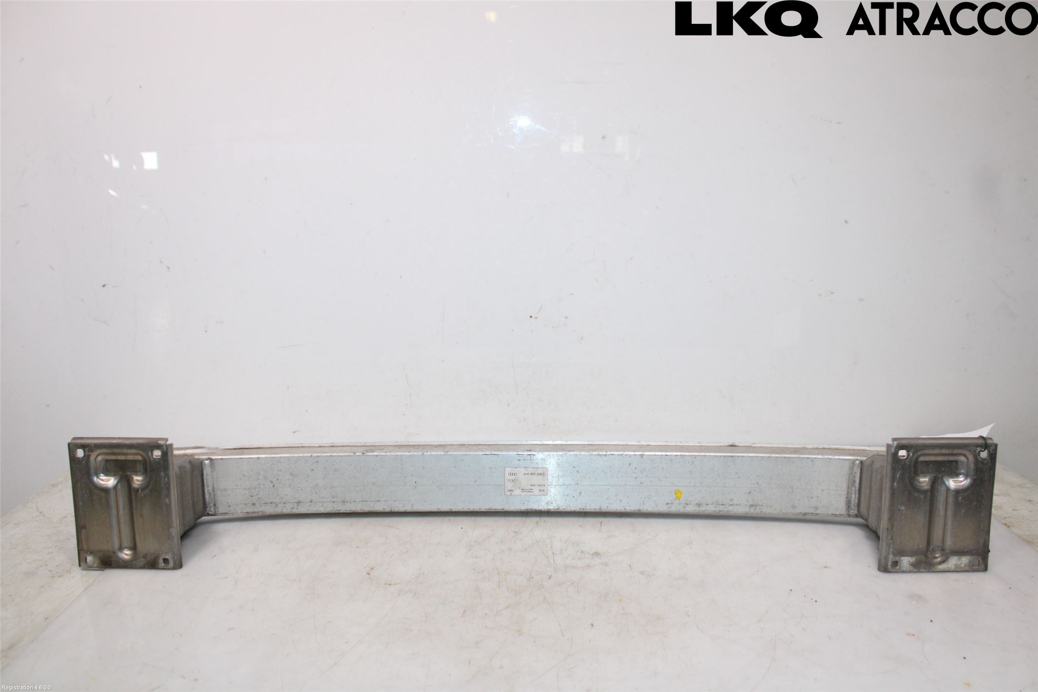Audi A8/S8 4H 10-17 Støtfanger Foran Bjelke