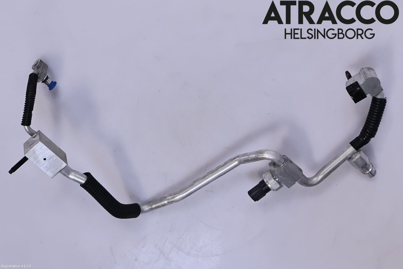 Toyota RAV4 19- Varme Ac Slange - Rør