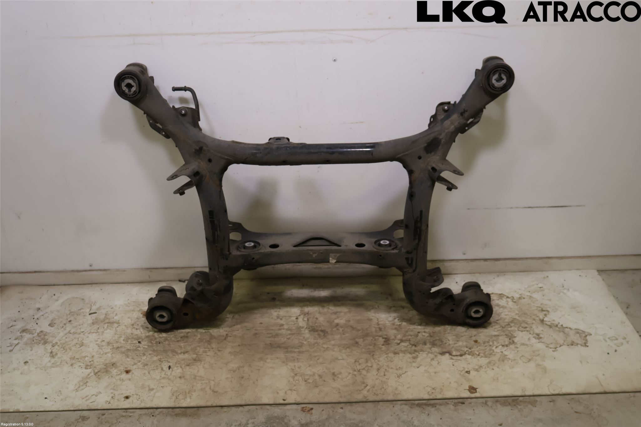 Volkswagen VW TOUAREG CR 18- Bakaksel Feste Travers-Ramme