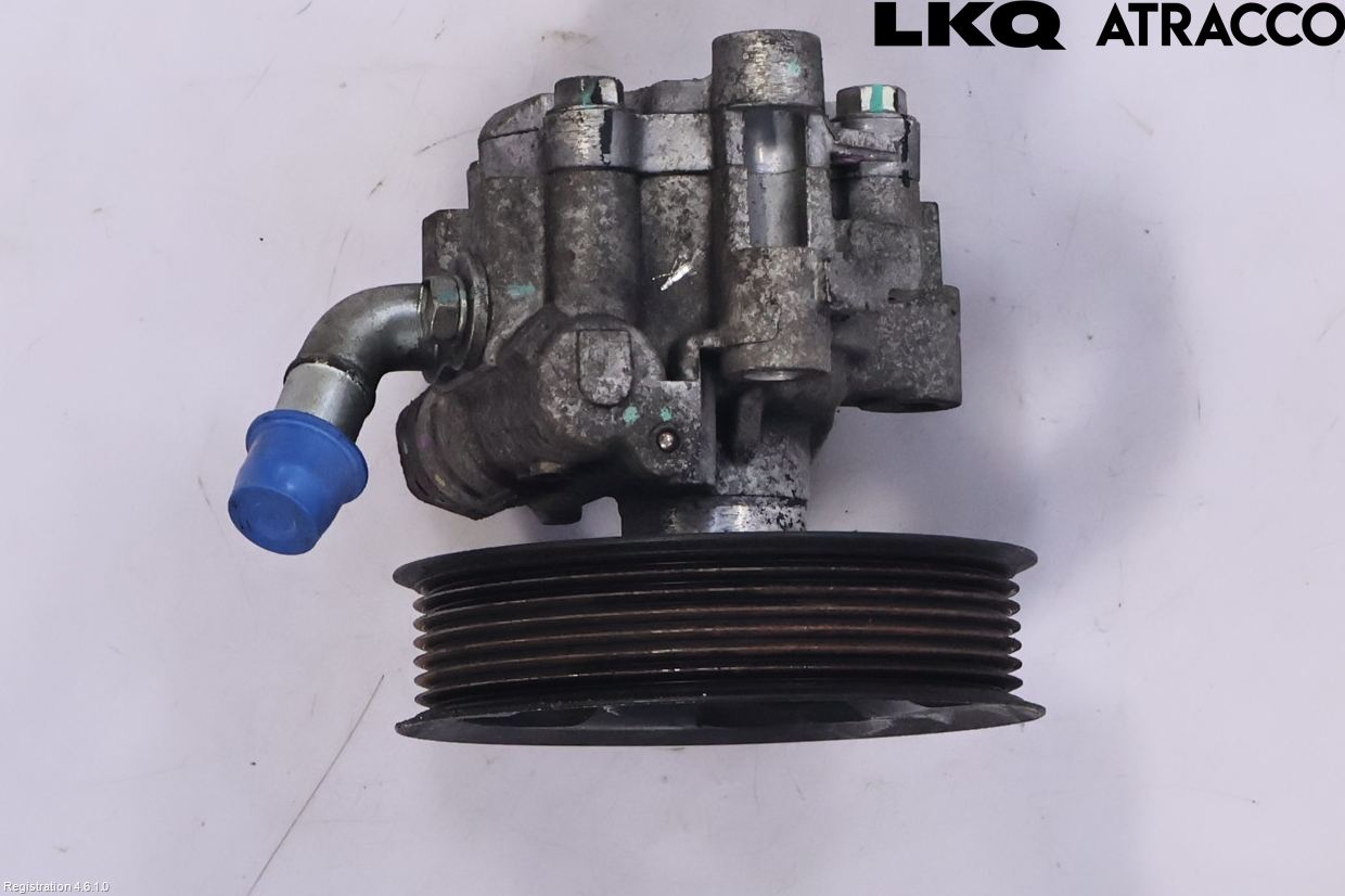 Toyota HILUX 16- Servo Pumpe