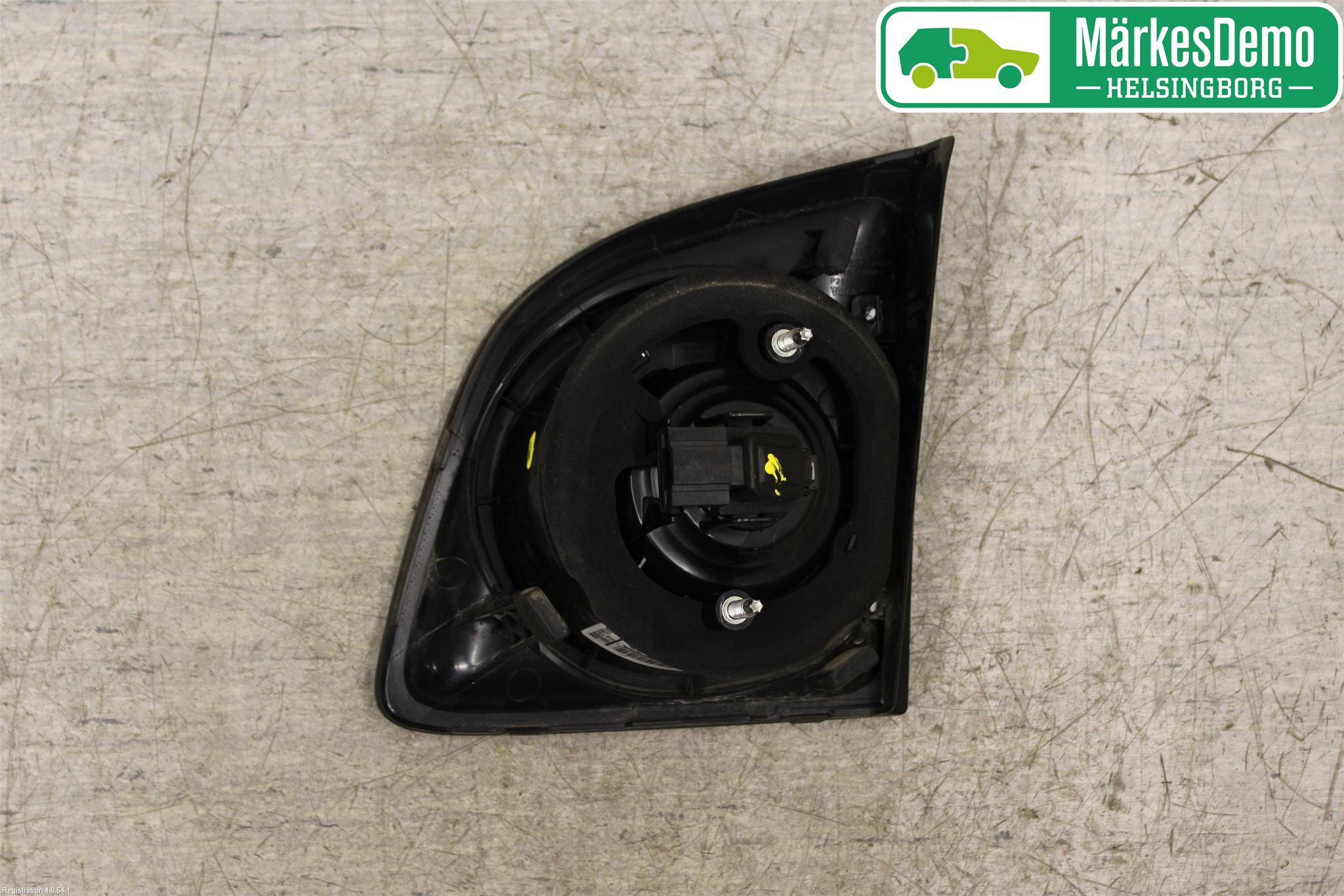 Volkswagen VW GOLF PLUS/CROSS GOLF 04-14 Baklykt Venstre  På Luke(Indre