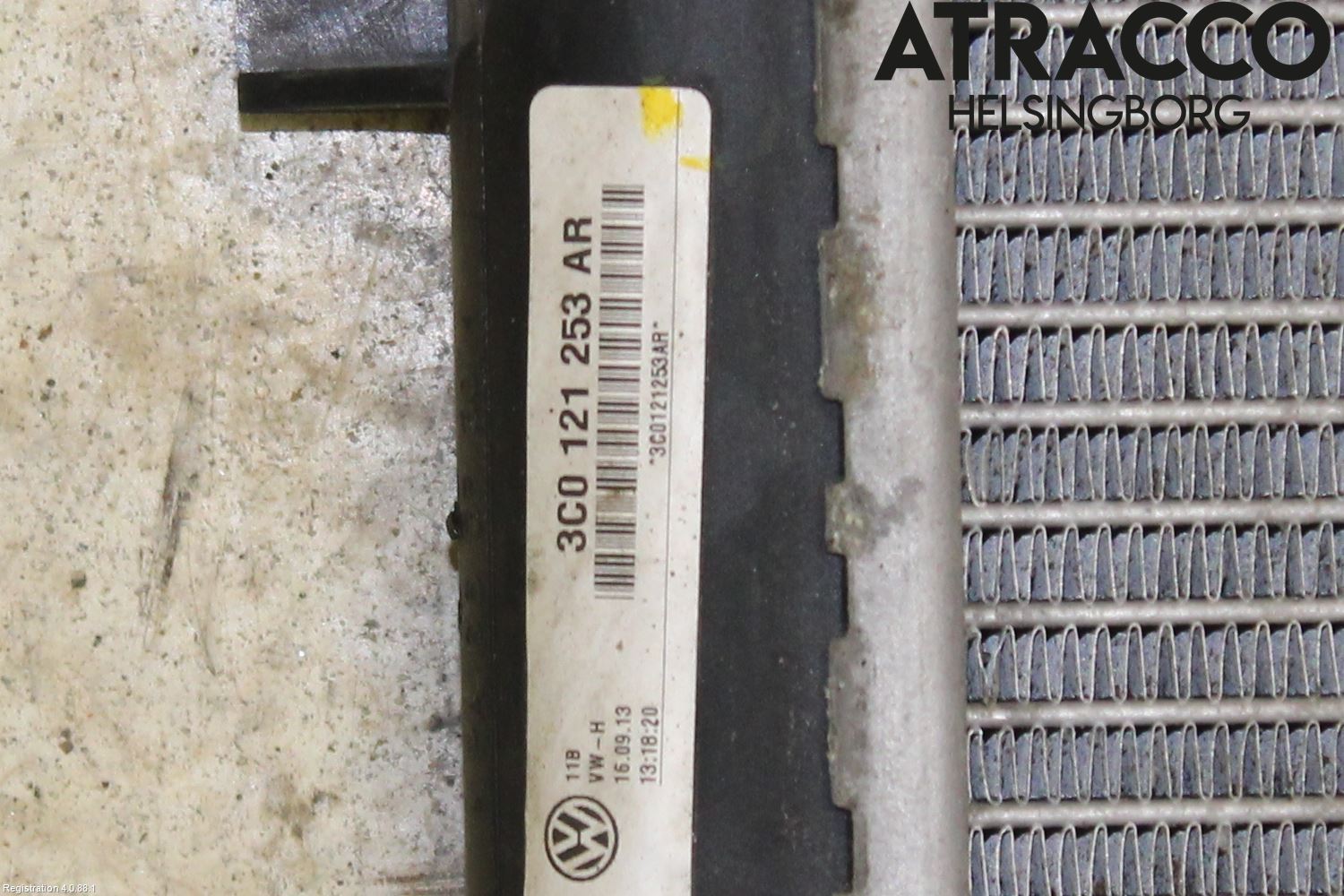 Volkswagen VW PASSAT 11-14 Radiator Automat