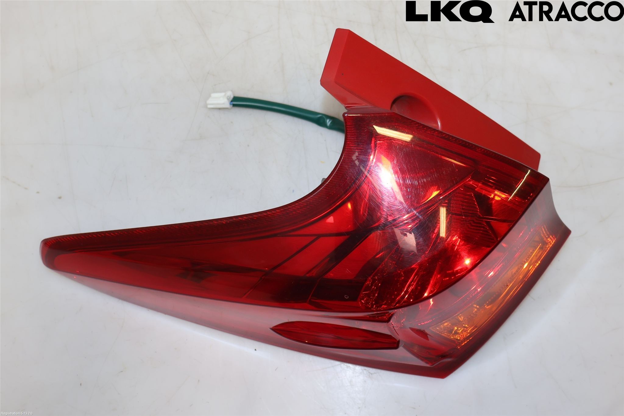 Toyota AURIS 13-19 Baklykt Venstre