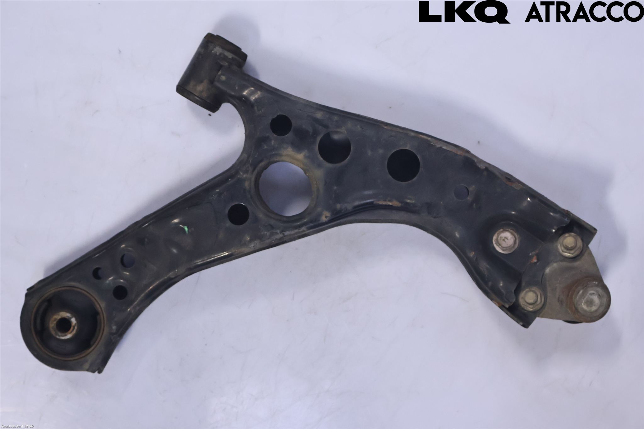 Toyota COROLLA CROSS XG10 22- Bærearm Foran Venstre Nedre