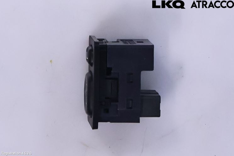 Toyota AURIS 13-19 Bryter Speil