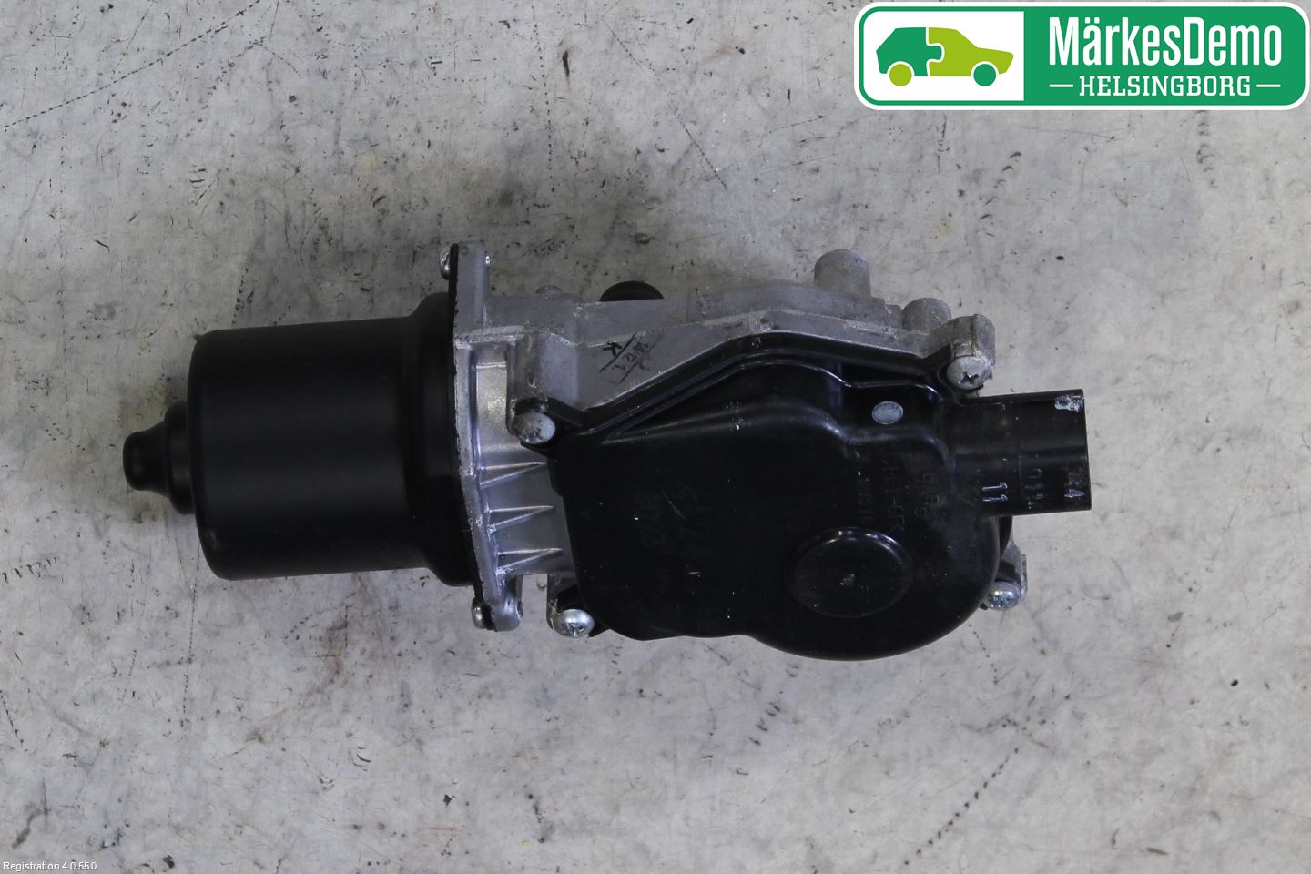 Nissan NOTE E12 14-20 Viskermotor Frontrute