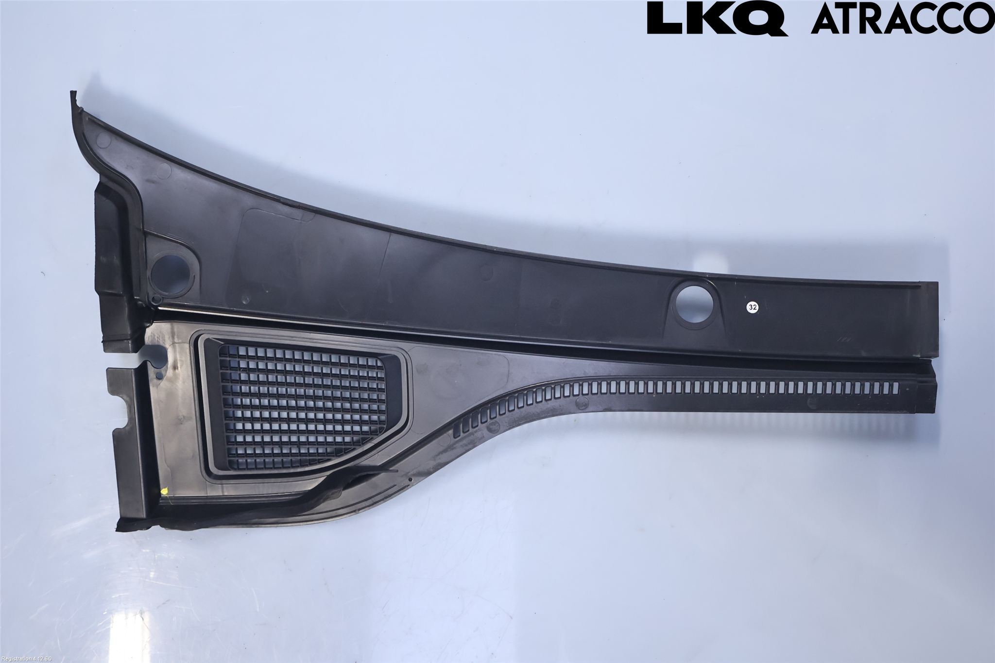 Volkswagen VW GOLF / E-GOLF VIII 20- Visker Deksel-Grill-Under Frr