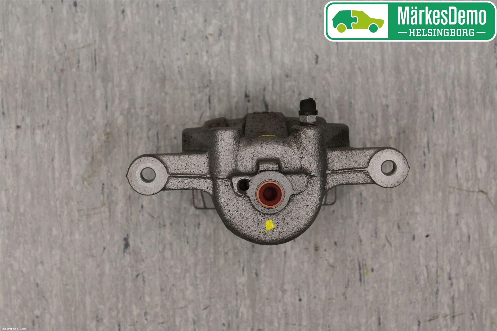 Mazda 2 (DE) 08-15 Bremsecaliper Foran Høyre