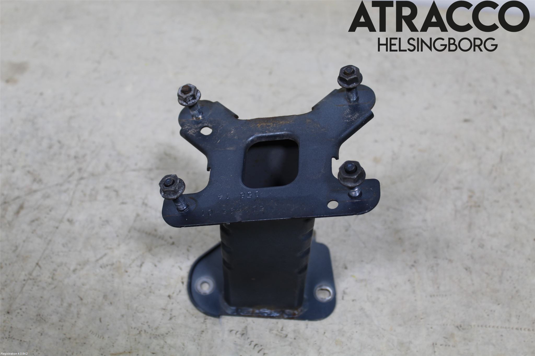Nissan X-TRAIL 14-21 Støtfanger Bak Feste