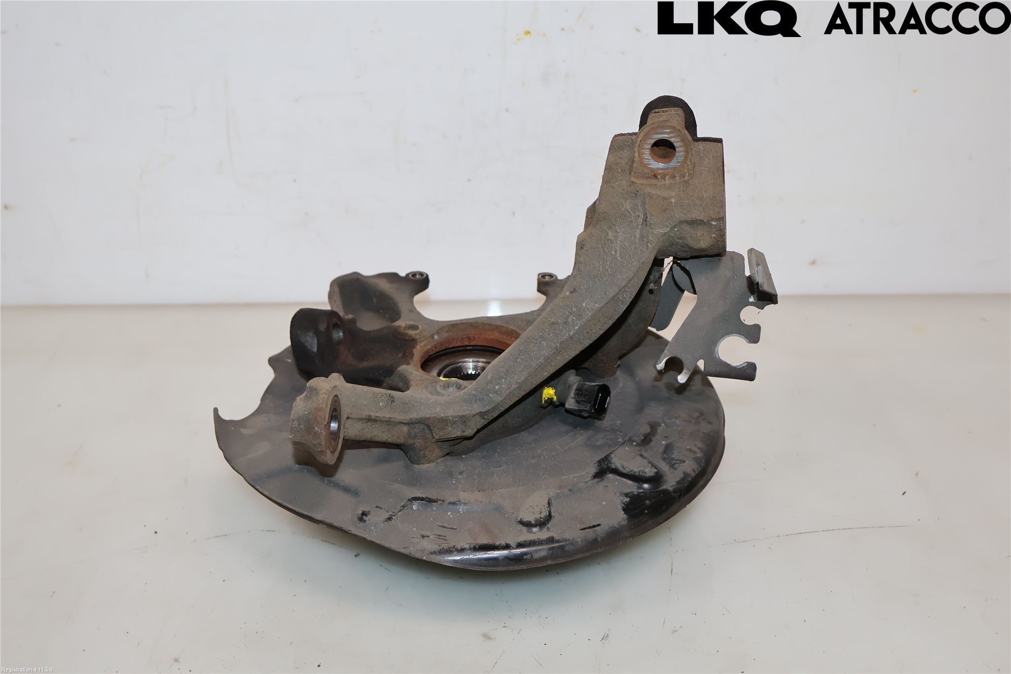 Volkswagen VW GOLF SPORTSVAN 15-20 Spindel Hf
