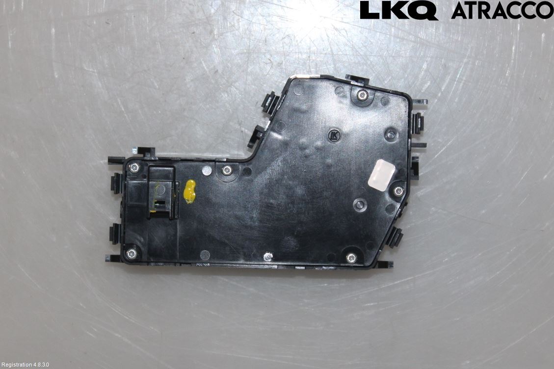 Mercedes-Benz MB GLE-KLASS (W167/V167/C167) 19- Bryter Sete Regulering