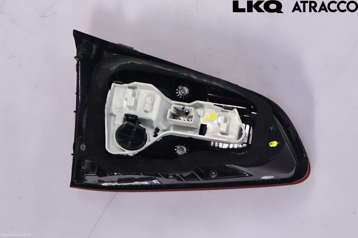 Volkswagen VW GOLF / E-GOLF VII 13-20 Baklykt Høyre  På Luke(Indre)