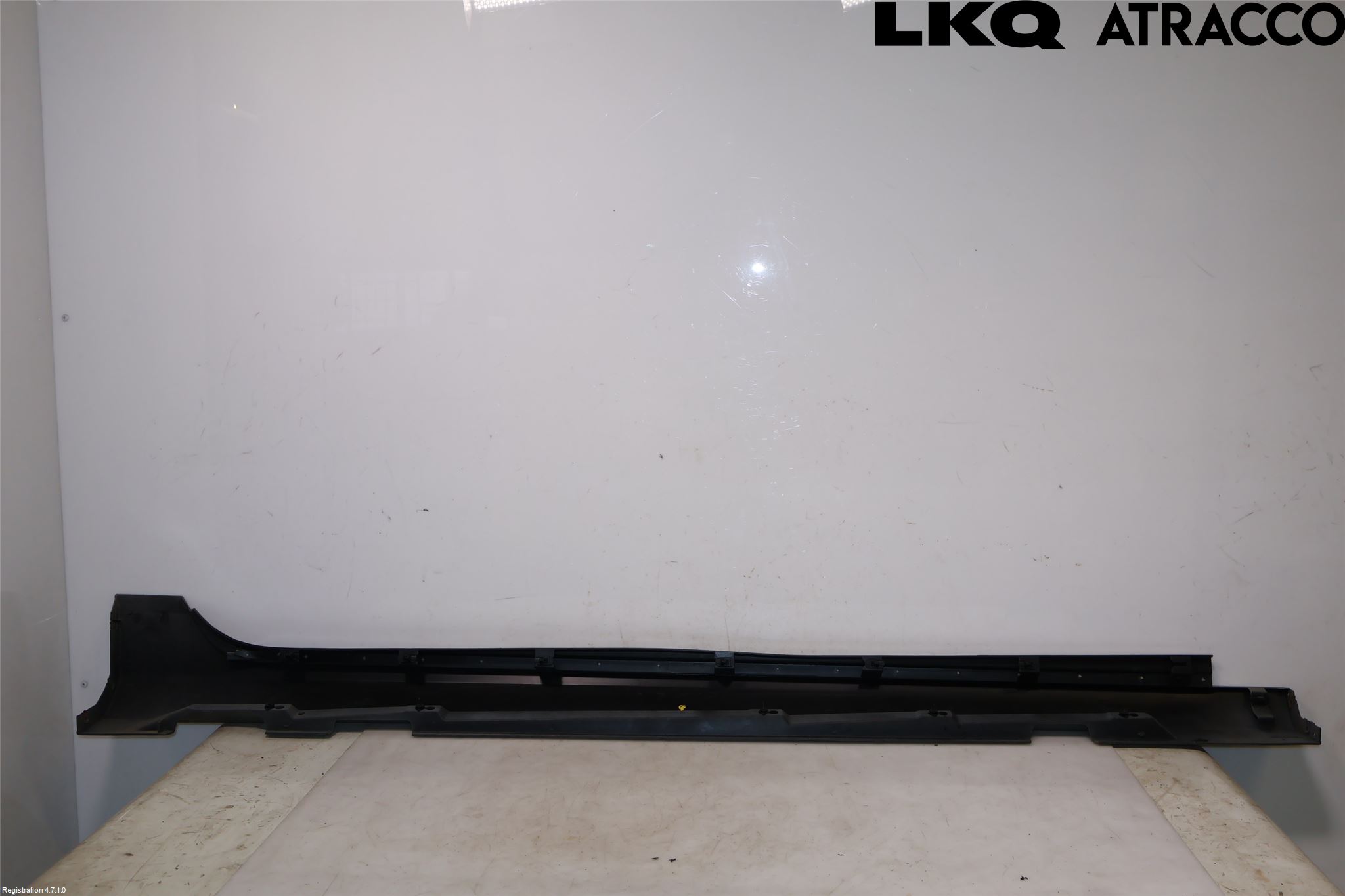 Volvo V60 11-13 Kanalskjørt Venstre