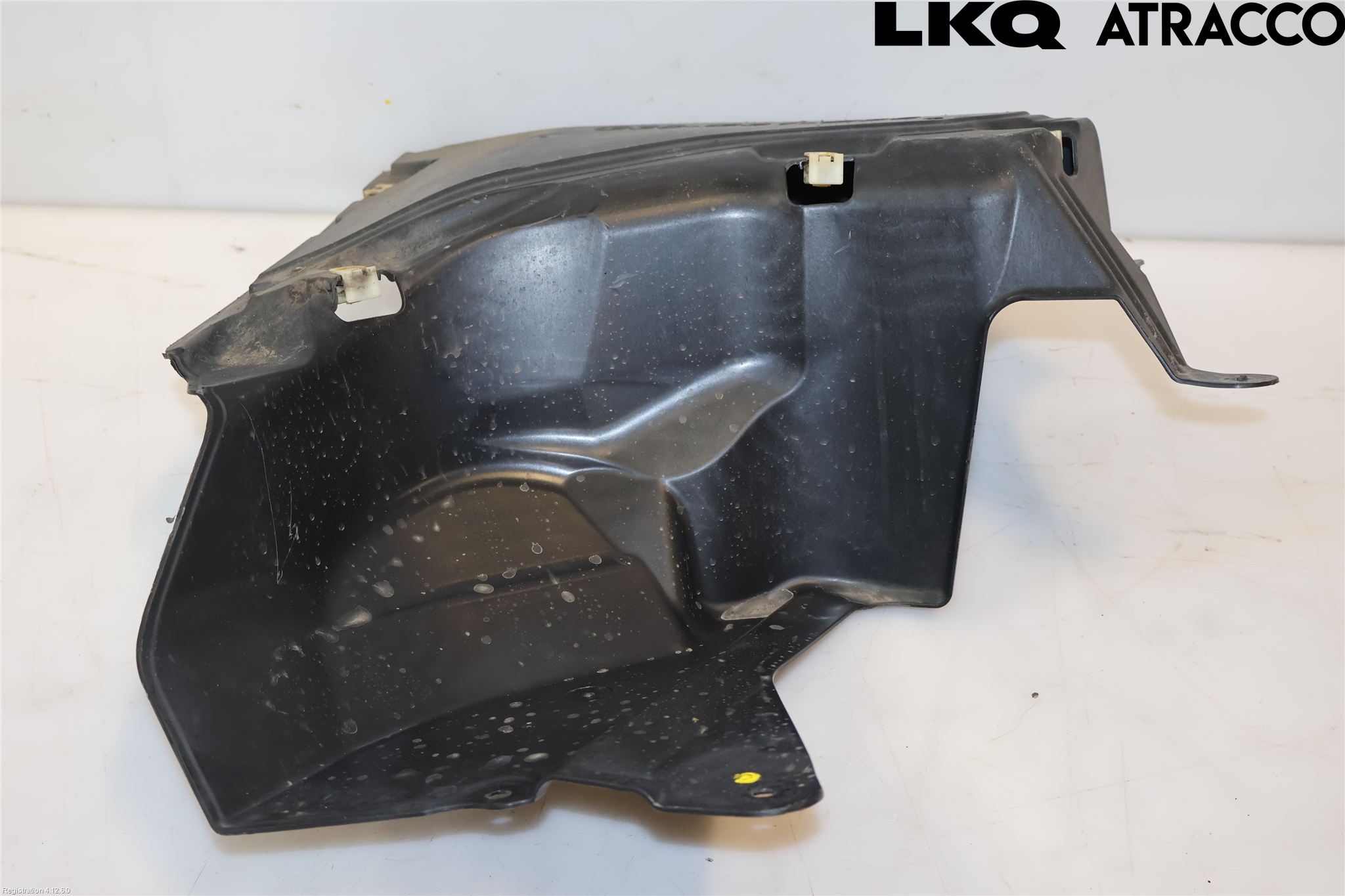 BMW 5 G30/G31/F90 17-23 Bunnplate U Motor-Gear-Dørk