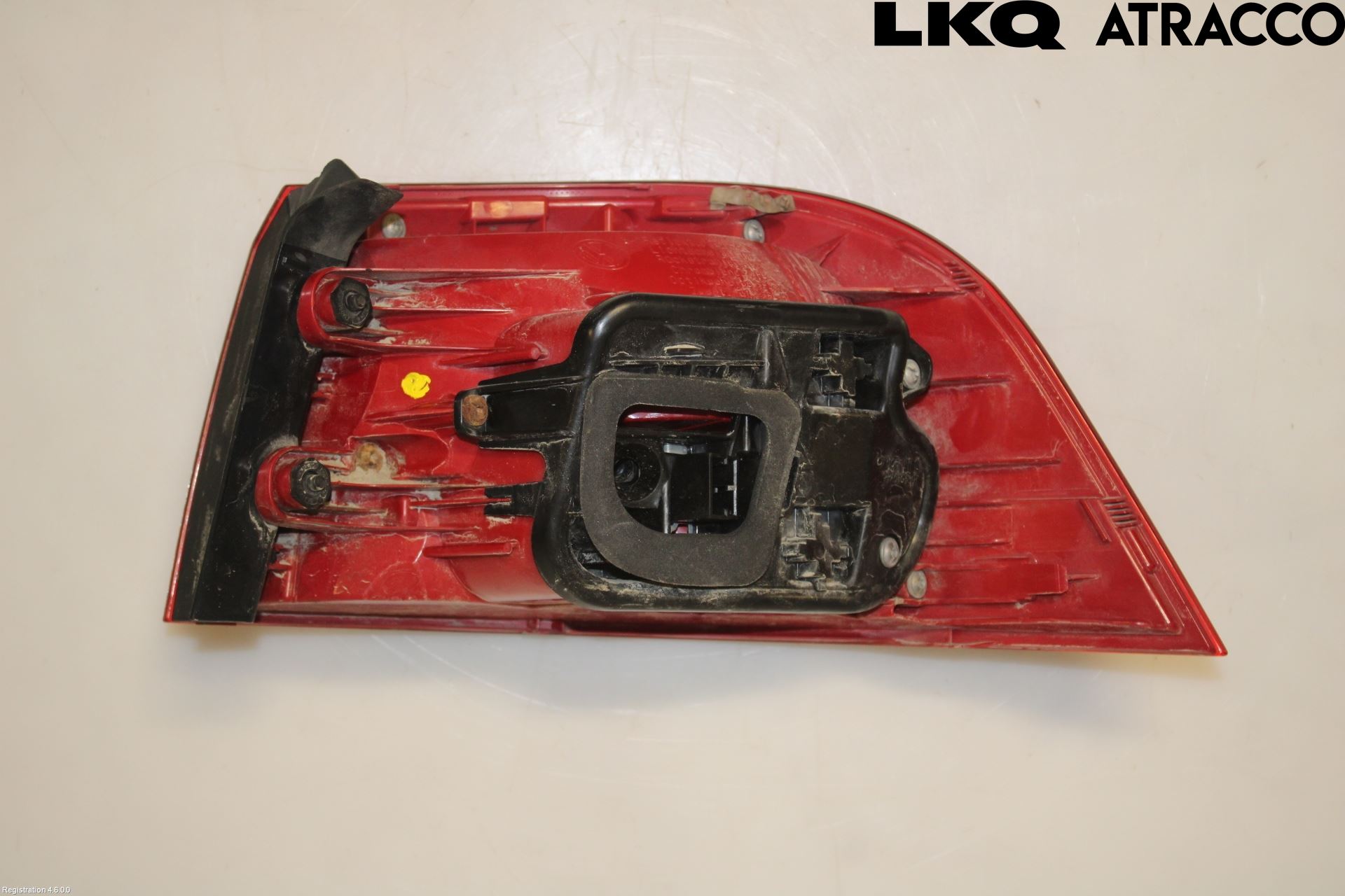 Volkswagen VW PASSAT 11-14 Baklykt Venstre
