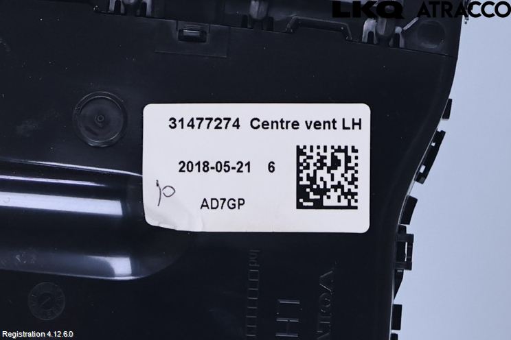 Volvo V60 19- Dashbord Kanal - Dyse