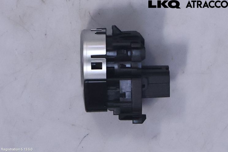 BMW 5 G30/G31/F90 17-23 Startknapp Personbil