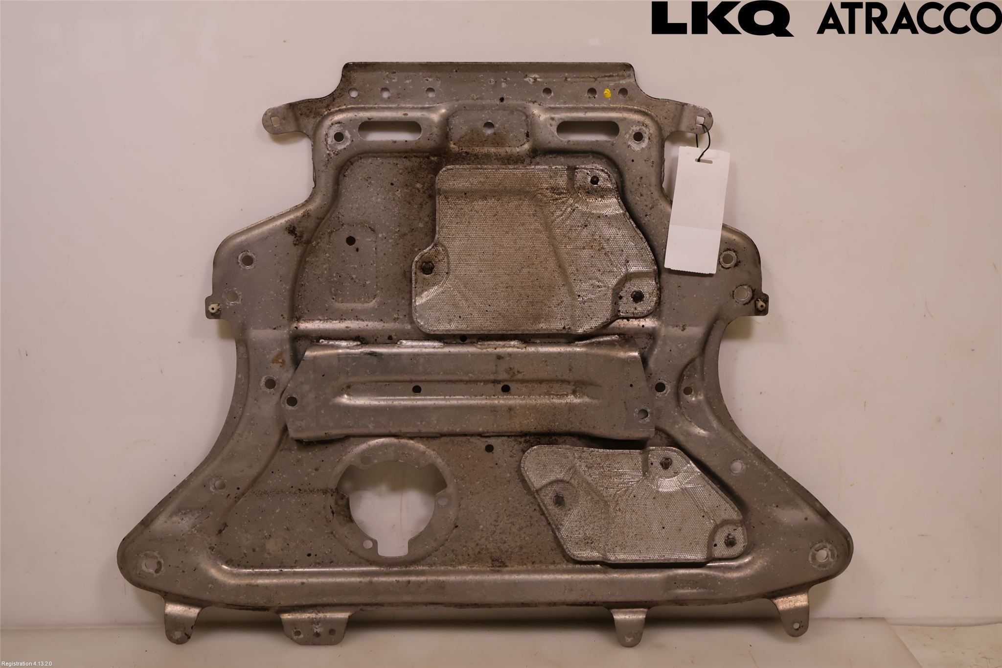 BMW 5 G30/G31/F90 17-23 Bunnplate U Motor-Gear-Dørk