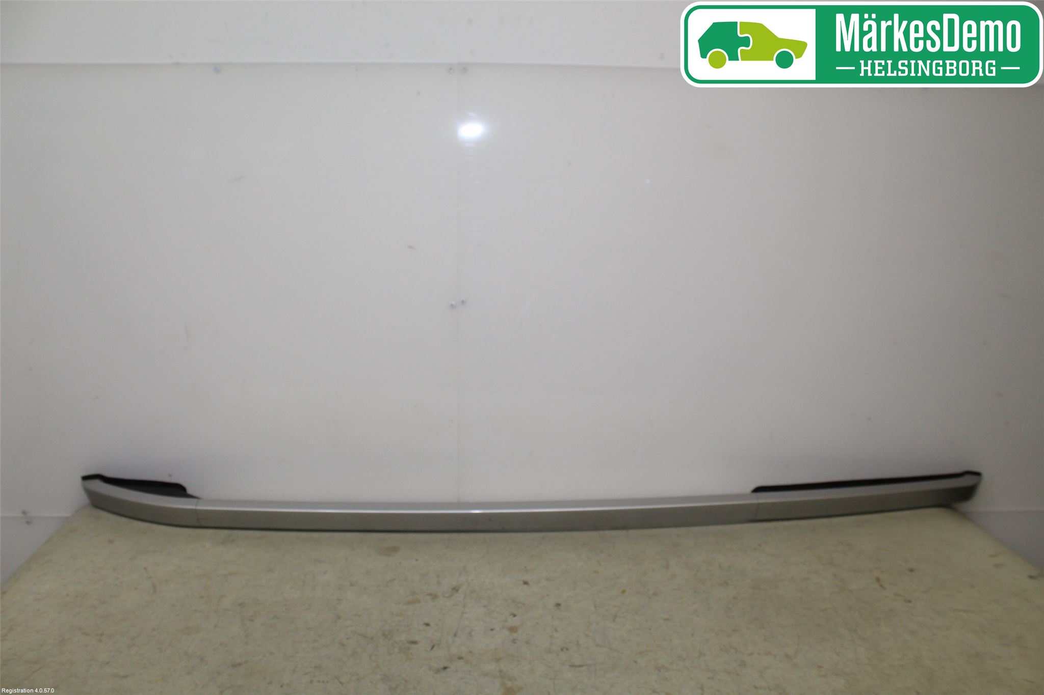 Peugeot 2008 13-20 Takrails - Stativ