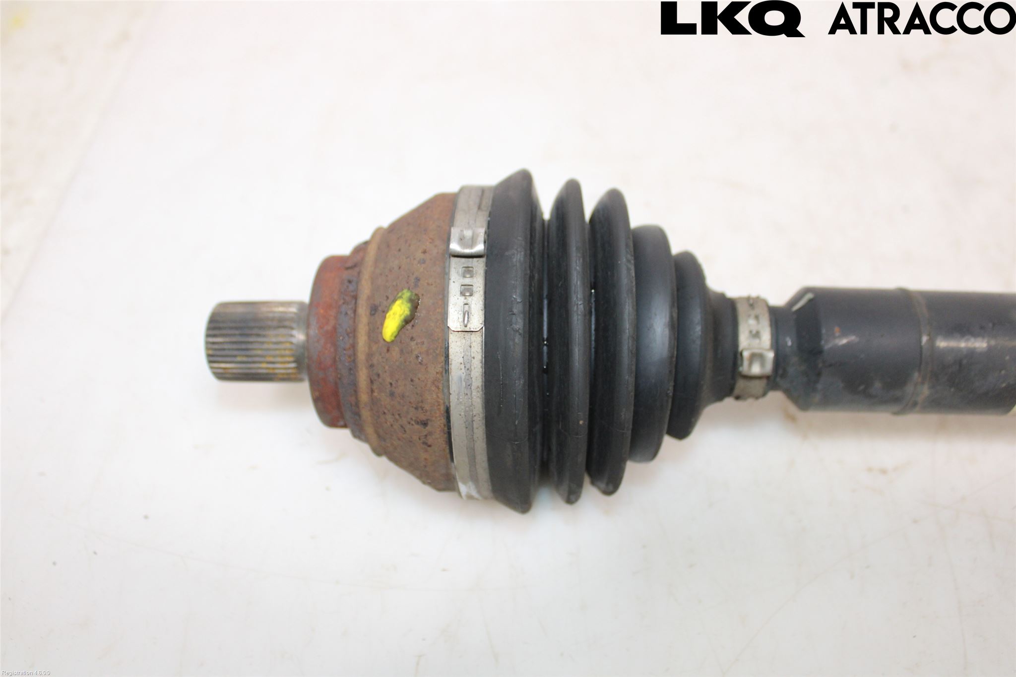 Volkswagen VW PASSAT 15-19 Drivaksel Foran Kompl Høyre