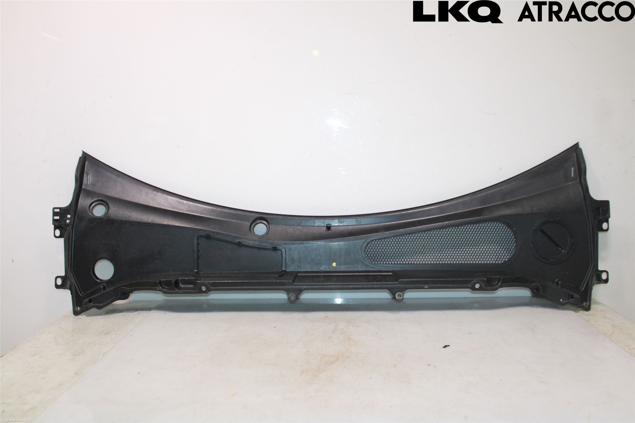 Volvo XC60 18- Visker Deksel-Grill-Under Frr