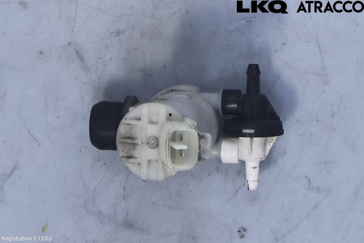 Mitsubishi OUTLANDER 13-21 Spylerpumpe Frontrute
