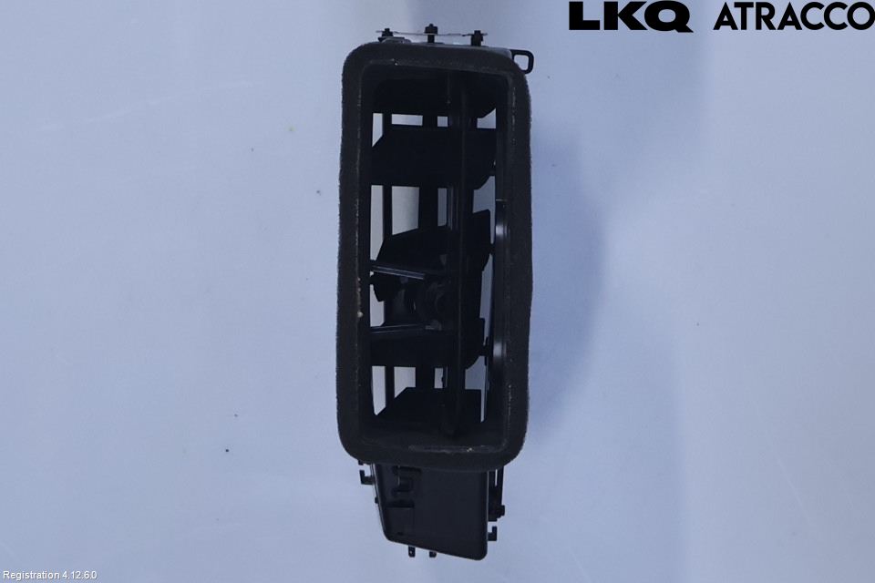 Volvo V60 19- Dashbord Kanal - Dyse