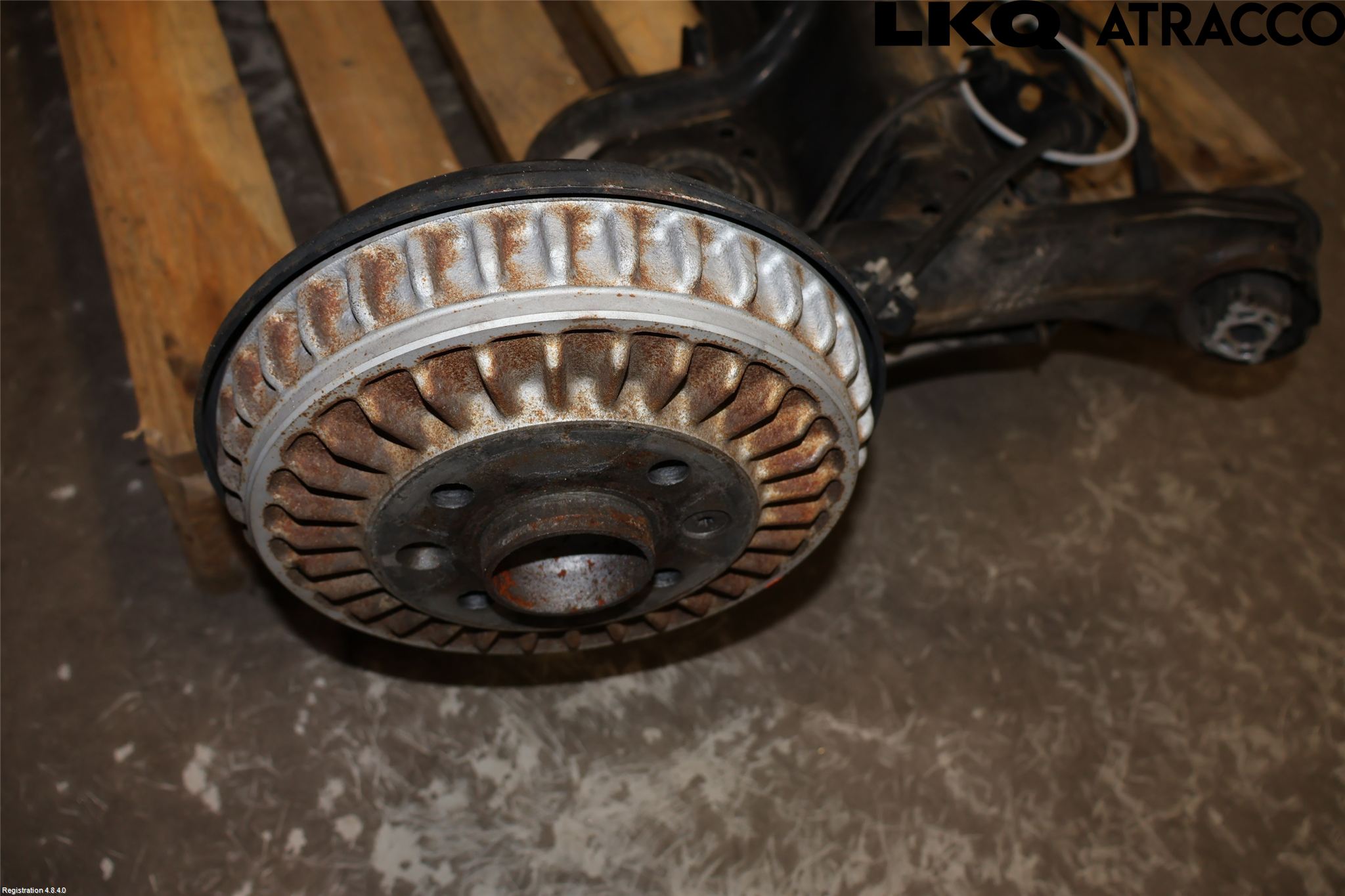 Renault CLIO/E-TECH V 20- Bakaksel Feste Travers-Ramme