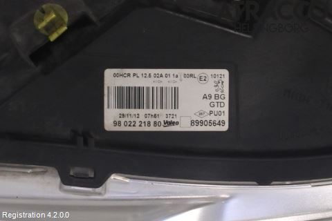 Peugeot 208 12-15 Frontlykt Venstre