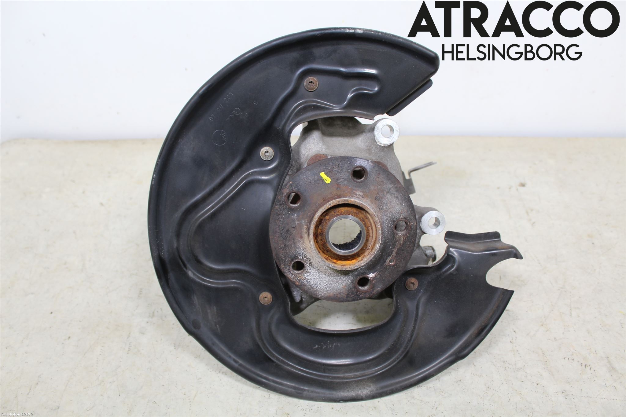 Audi A8/S8 4H 10-17 Spindel Hb