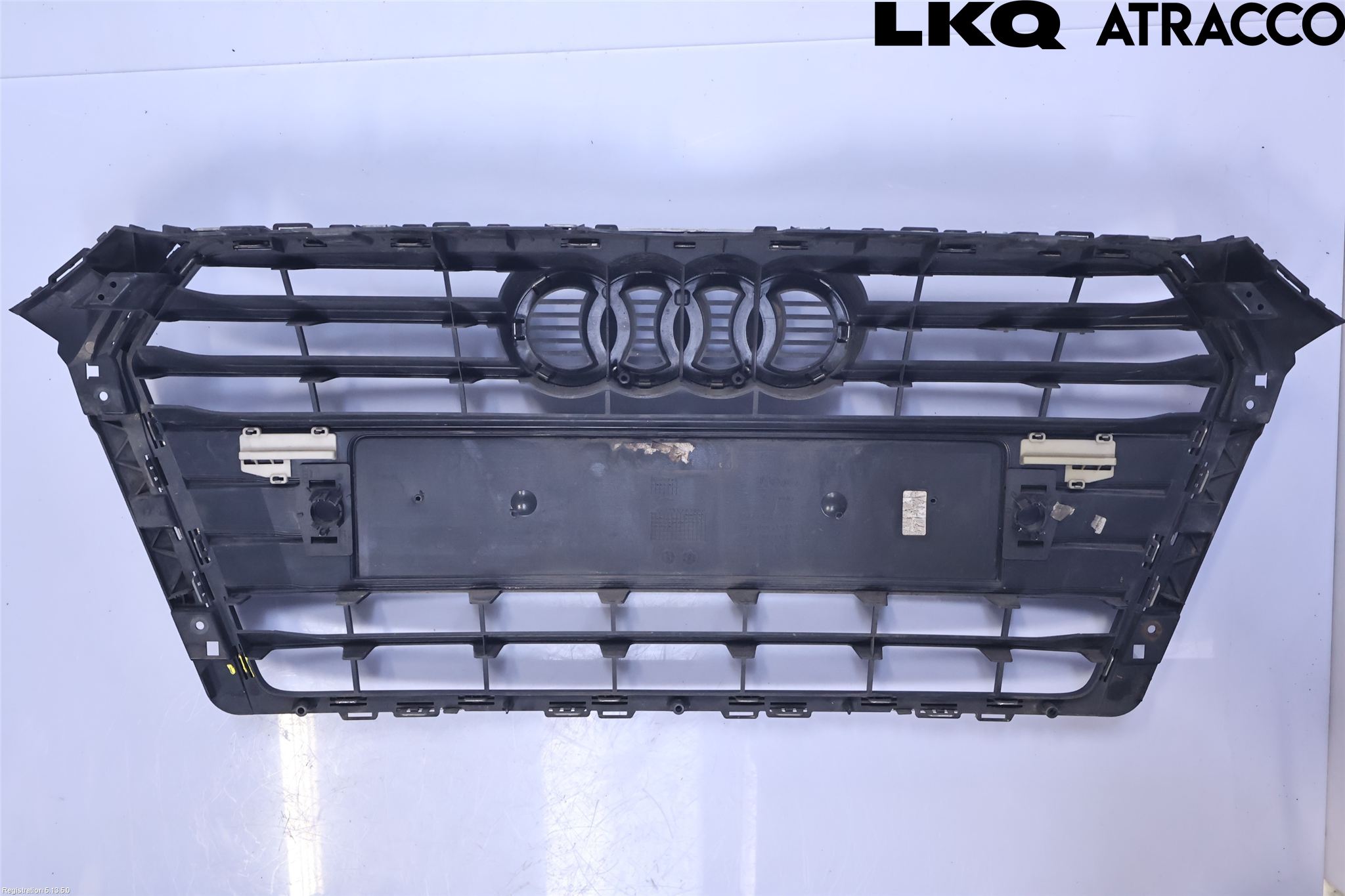 Audi A4/S4 B9 16-19 Grill Komplett