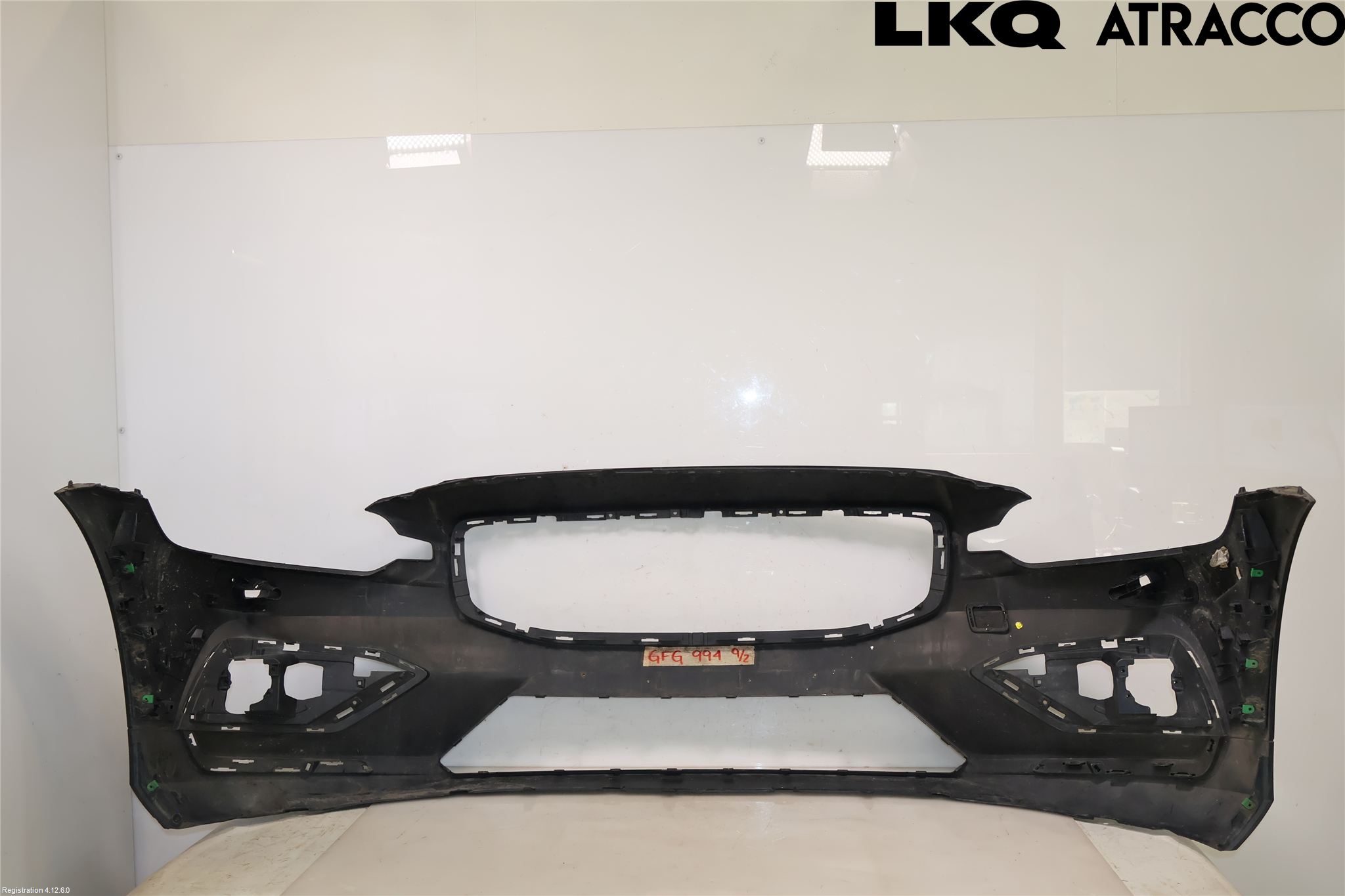 Volvo V60 19- Støtfanger Foran Plastdeksel