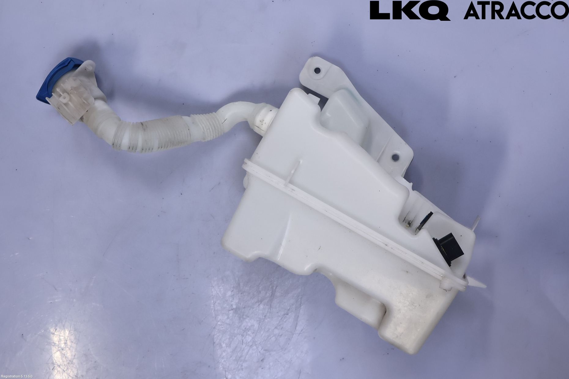 Volkswagen VW GOLF / E-GOLF VII 13-20 Spylerbeholder Frontrute-Lykte
