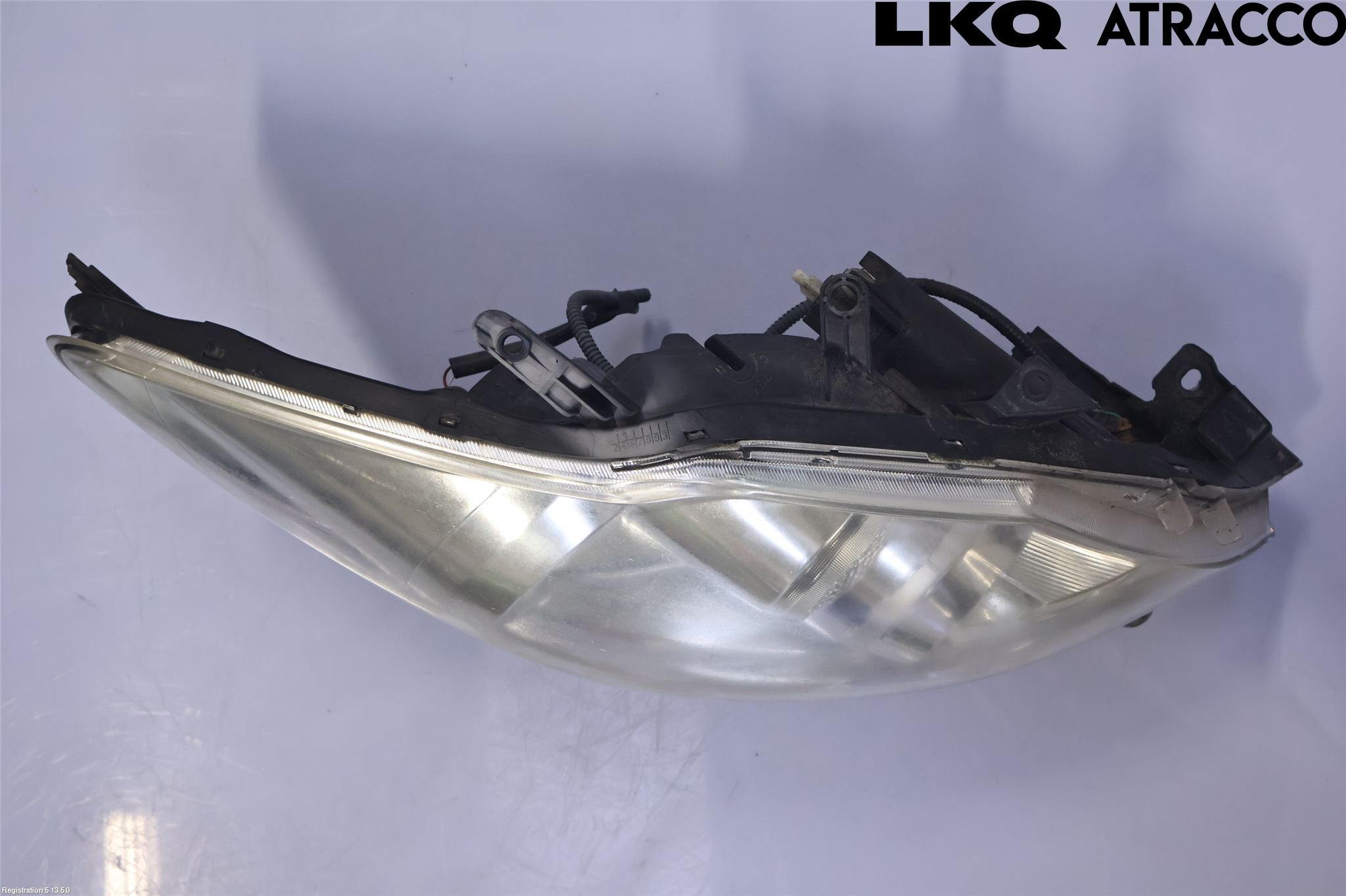 Toyota AURIS 10-12 Frontlykt Høyre