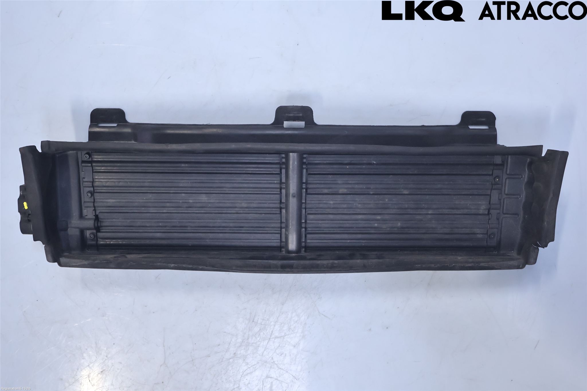 Volvo V90 17->> Luftstyring Front