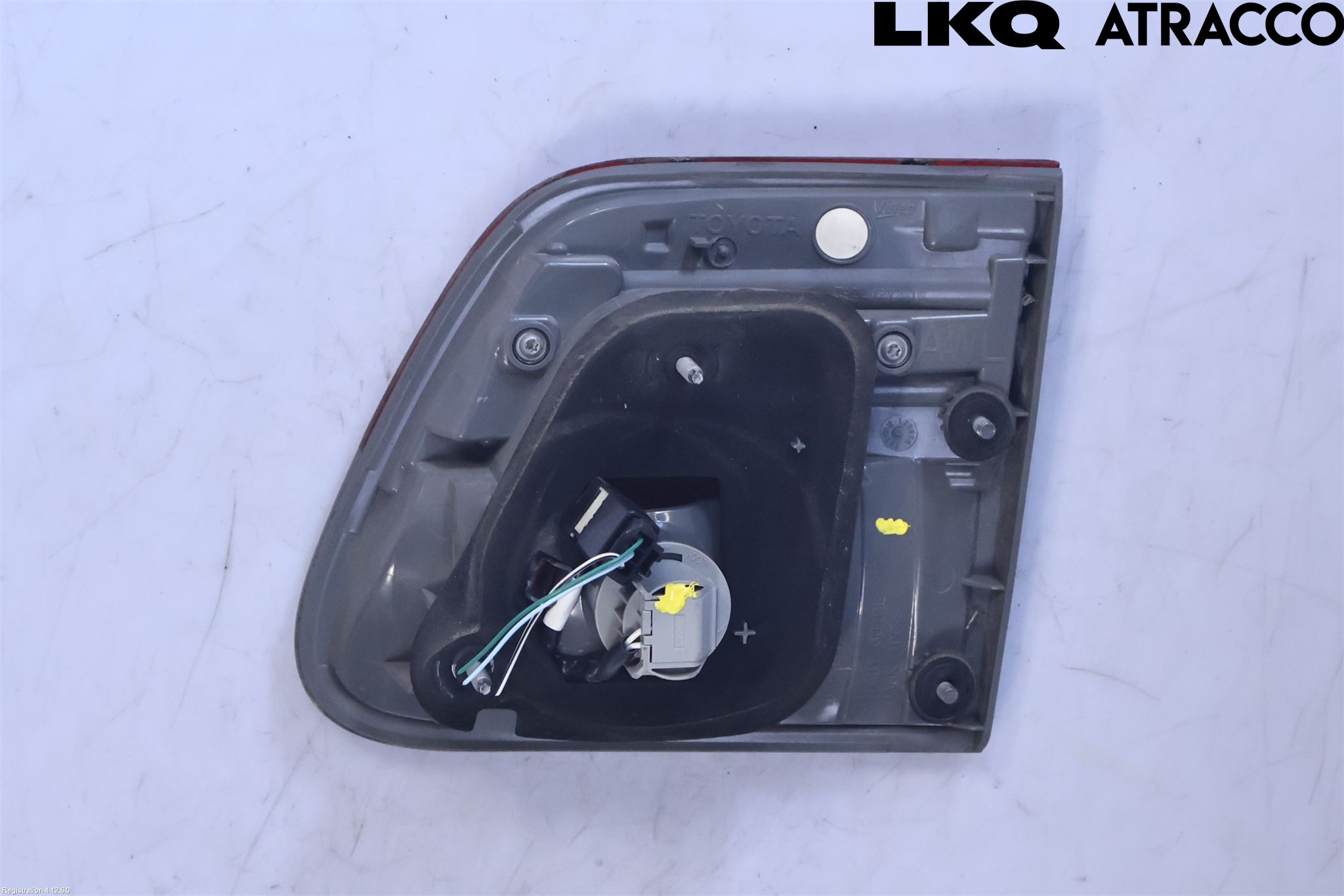 Toyota AVENSIS 09-15 Baklykt Venstre  På Luke(Indre