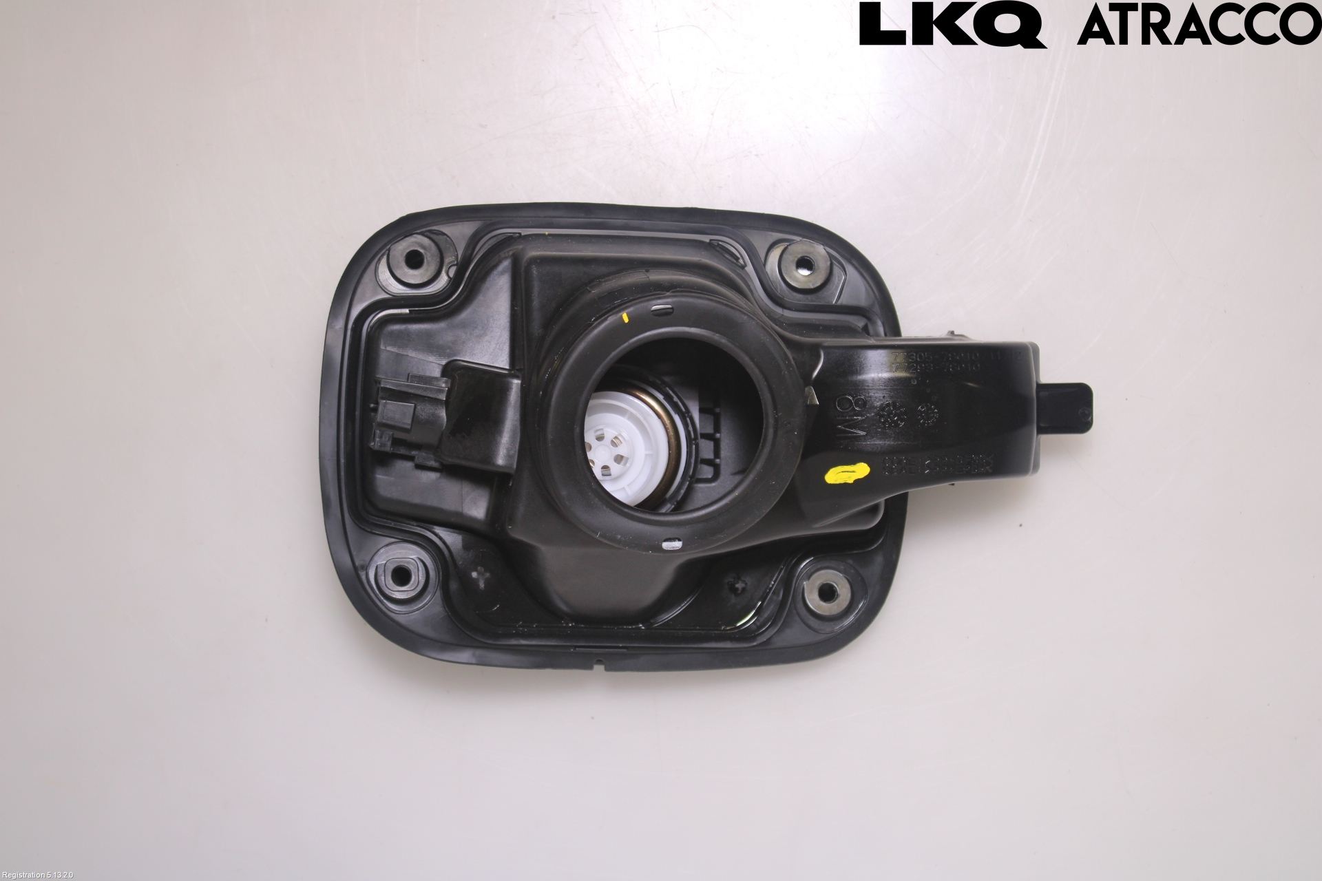 Lexus NX 340h/450h+ 21- Drivstoff Tankluke