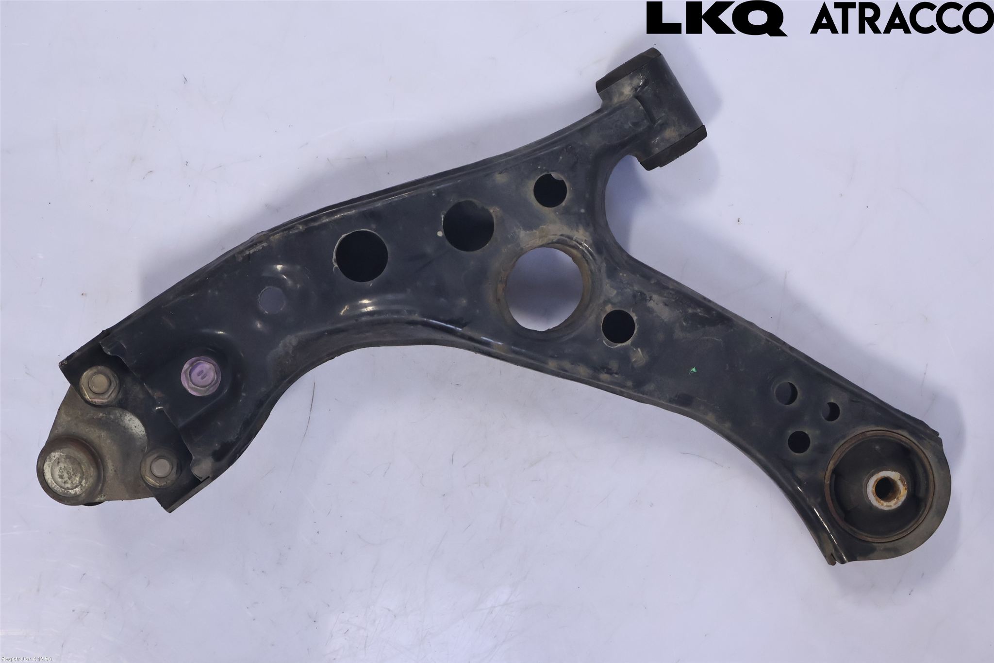 Toyota COROLLA CROSS XG10 22- Bærearm Foran Høyre Nedre