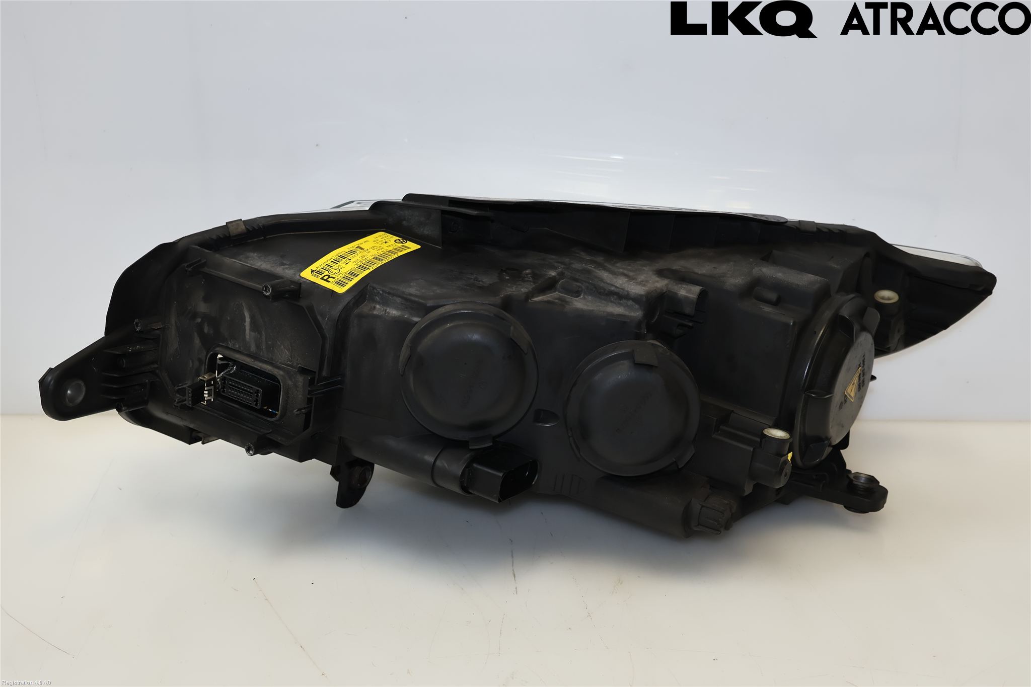 Volkswagen VW PASSAT CC 08-16 Frontlykt Høyre